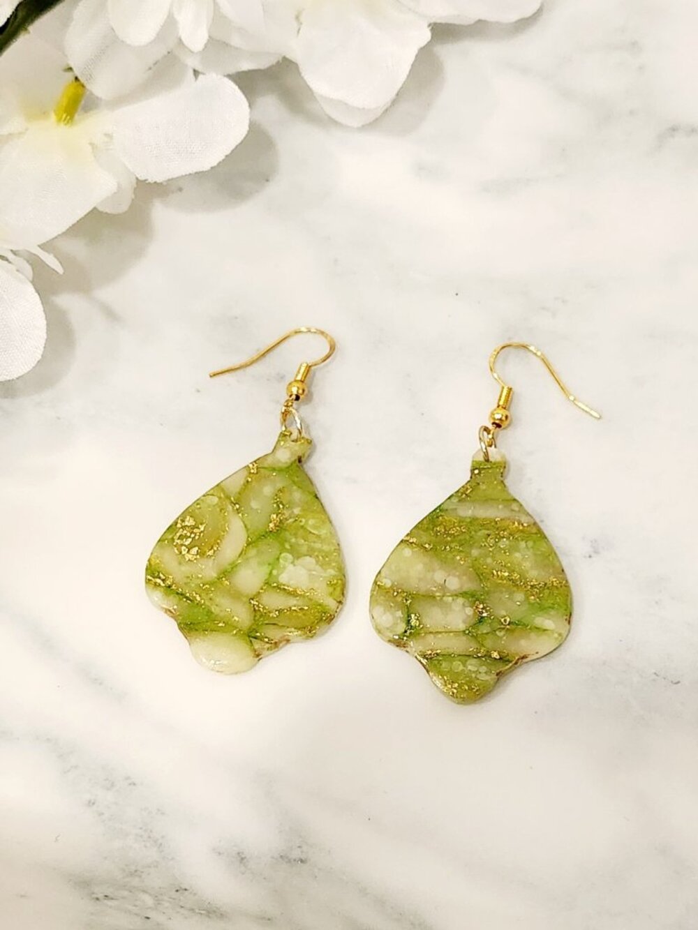 Handmade Green & Gold Marbled Teardrop Earrings